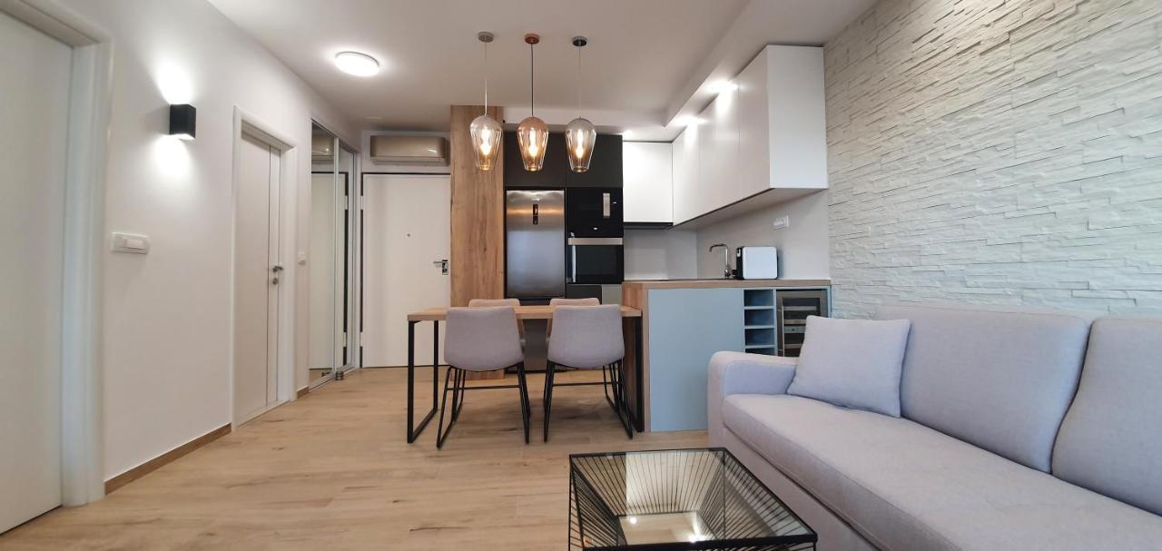 Apartments Elite 特罗吉尔 外观 照片