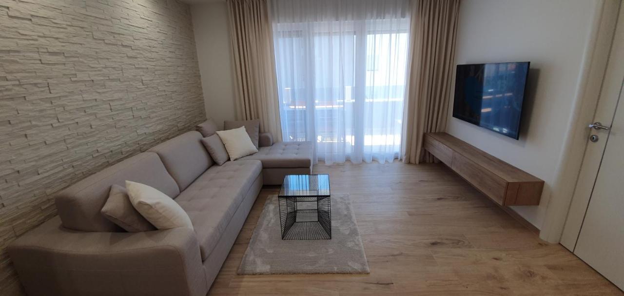 Apartments Elite 特罗吉尔 外观 照片