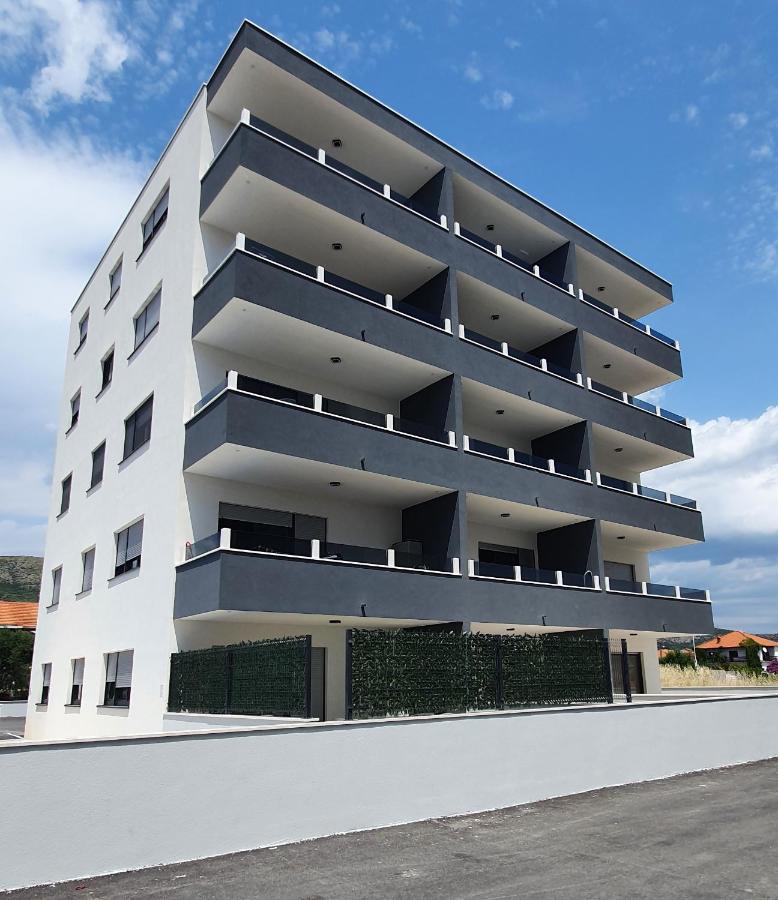 Apartments Elite 特罗吉尔 外观 照片