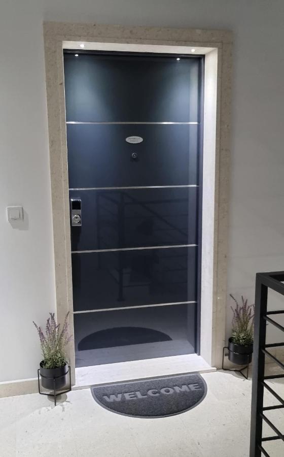 Apartments Elite 特罗吉尔 外观 照片